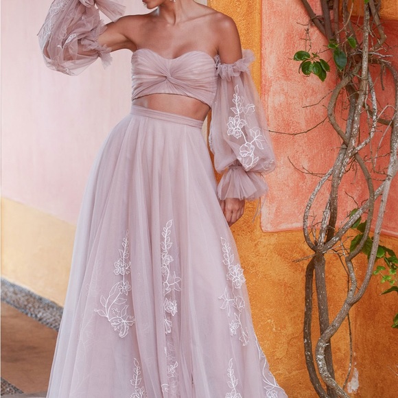 Willow by Watters: Innika Skirt and Renae Top. size 10 - Picture 3 of 5